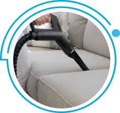 como-limpar-sofas-de-tecido-para-eliminar-acaros-e-evitar-alergias-rainbow-aspirar.jpg