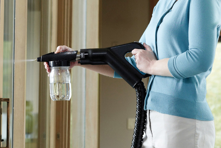 dicas-de-profissionais-para-limpar-janelas-grandes-e-portas-de-vidro-rainbow-limpeza