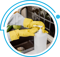 rotina-de-higienizacao-para-limpar-janelas-rainbow-agua-detergente-alcool.jpg